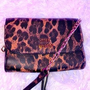 Steve Madden cheetah print crossbody bag